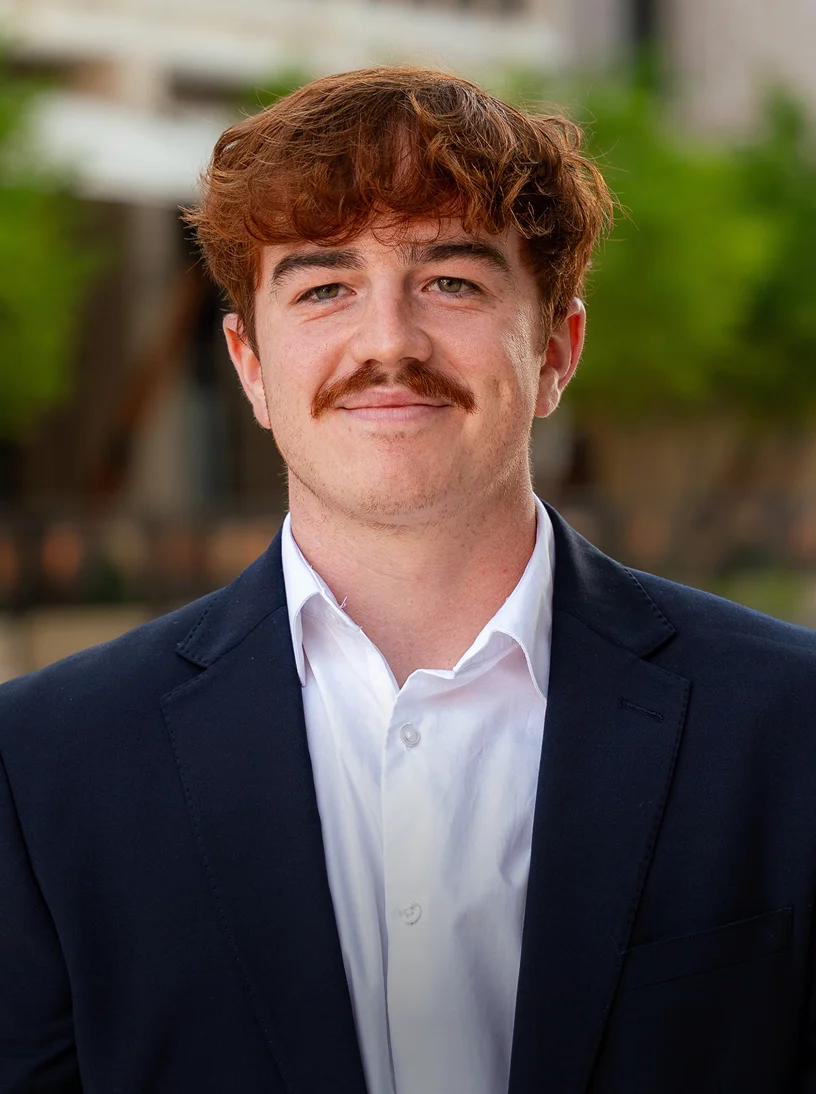 Ben Thomas Headshot